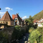 Magnifique Le Clos Des Pierres Route Des Vins D'alsace